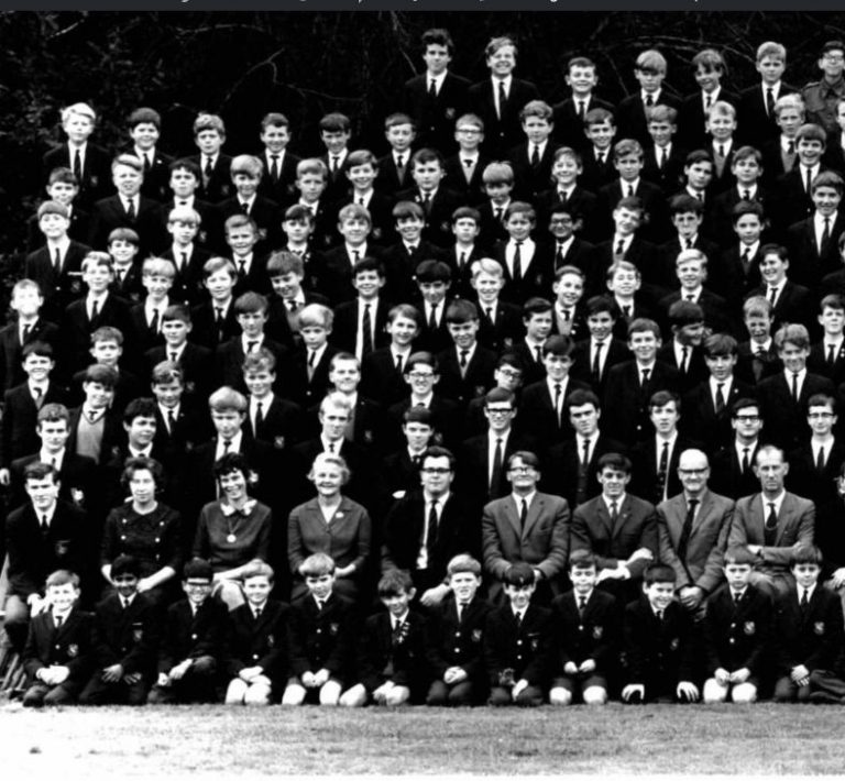 SLOUGH GRAMMAR SCHOOL IN THE 1960s
